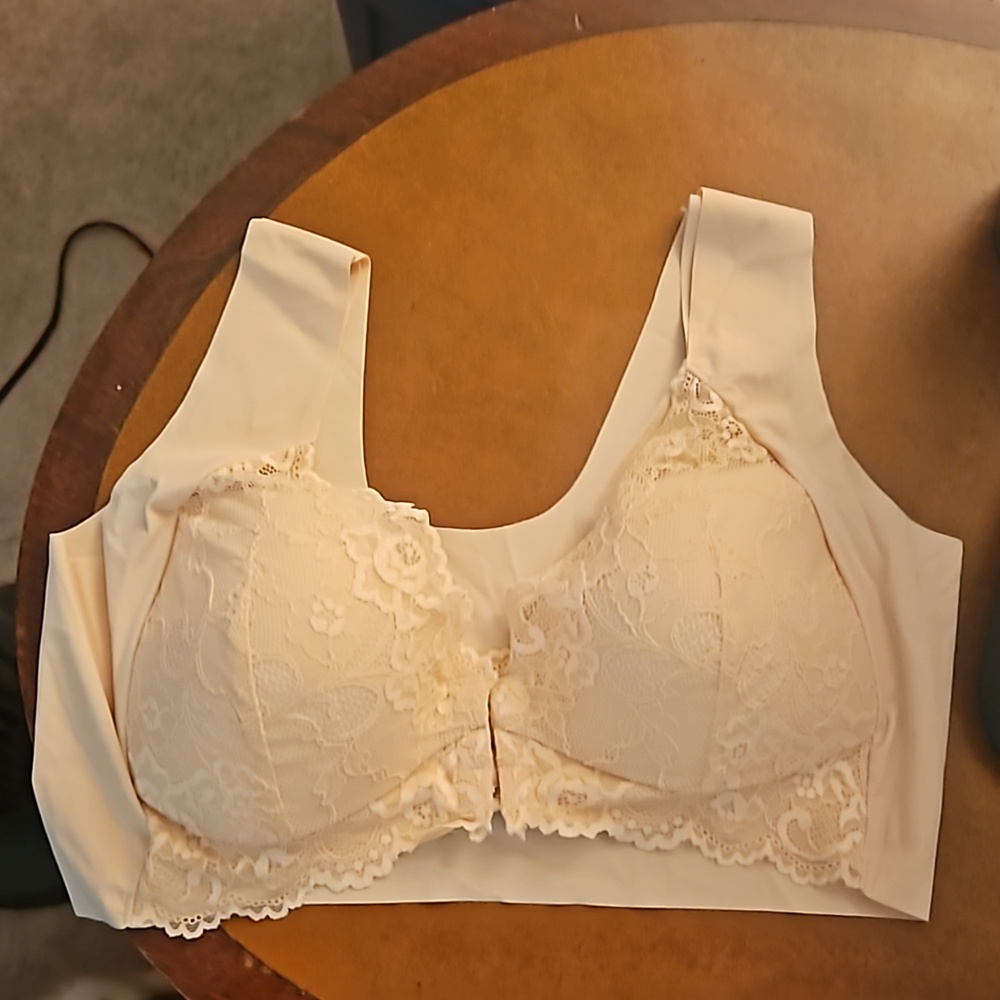 Pink/beige padded bra size 4XL